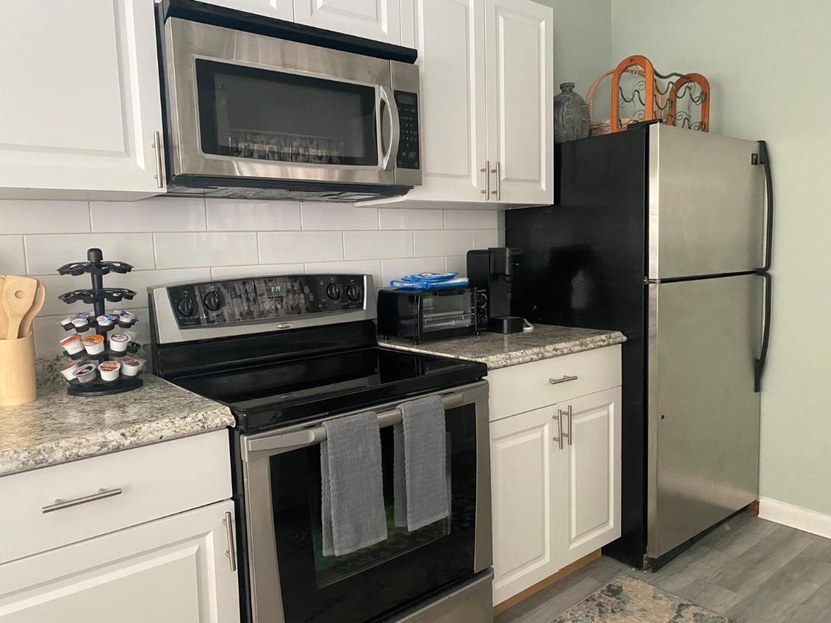 5 Min To Beach Large Living Room Fenced Backyard Bbq Firepit Driveway Boat Parking Lake Worth Beach Luaran gambar