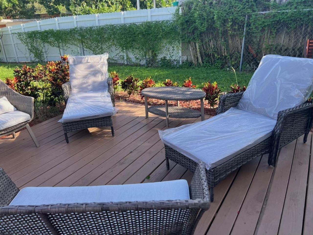 5 Min To Beach Large Living Room Fenced Backyard Bbq Firepit Driveway Boat Parking Lake Worth Beach Luaran gambar